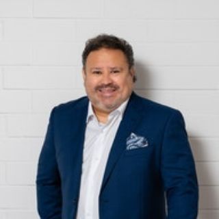 Victor Paz - Real Estate Agent