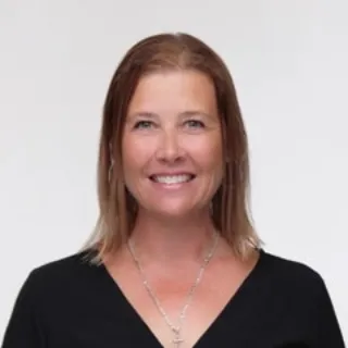 Shannon -Lea Stone - Real Estate Agent