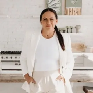 Emisha Canning - Real Estate Agent