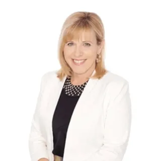 Anna  Mizzi - Real Estate Agent