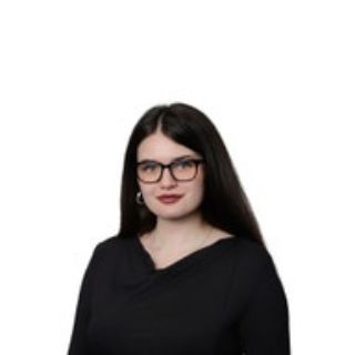 Lea Hebert - Real Estate Agent