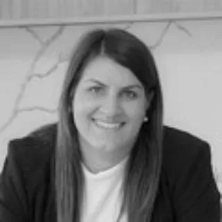 Jess Roser - Real Estate Agent