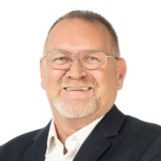 Peter de Jonge - Real Estate Agent