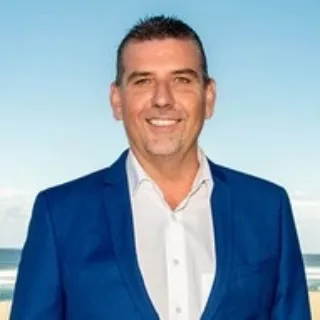 Wayne Evans - Real Estate Agent