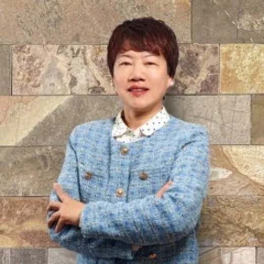 Carol Xia Song - Real Estate Agent at Ray White - Riverwood