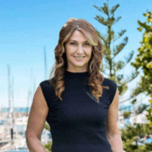 Kim Gordon - Real Estate Agent at REMAX Advantage - Wynnum/Manly 
