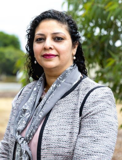 Mamta Lamba - Real Estate Agent at Ray White - Tarneit