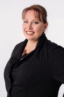Mandy Blackmur - Real Estate Agent