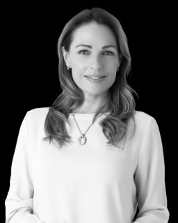 Marilyn  Rooney - Real Estate Agent
