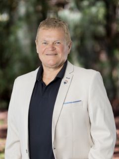 Mark Abbott - Real Estate Agent