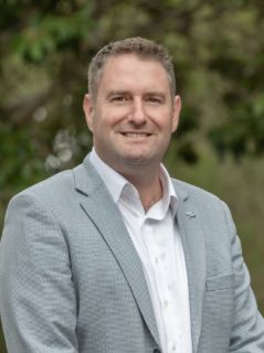 Mark Hewett - Real Estate Agent