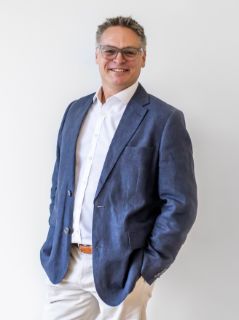 Mark Purves - Real Estate Agent