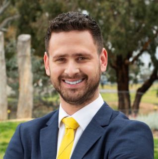 Martin  Mintoff - Real Estate Agent