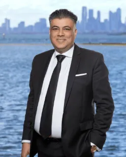 Maseeh Nasheet - Real Estate Agent