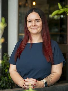 Megan Streek - Real Estate Agent