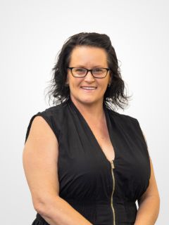 Mellisa Stevens - Real Estate Agent