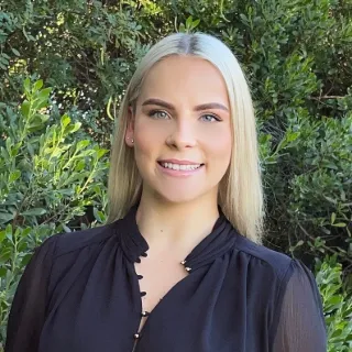 Mikayla Stephens - Real Estate Agent