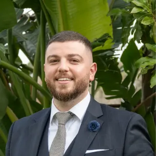 Michael Renzella - Real Estate Agent