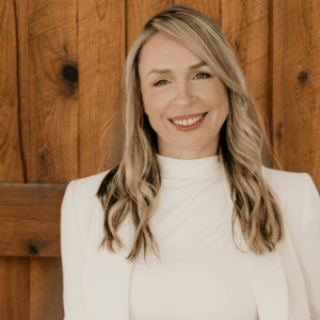 Michelle Rafferty - Real Estate Agent