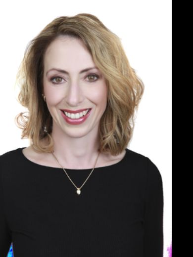 Michelle Allen  - Real Estate Agent at Black & White Estate Agents 