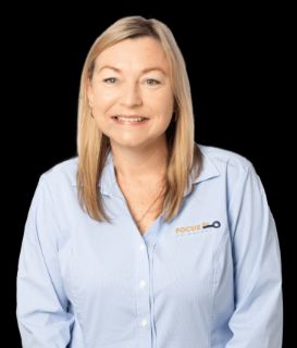 Michelle Hull - Real Estate Agent