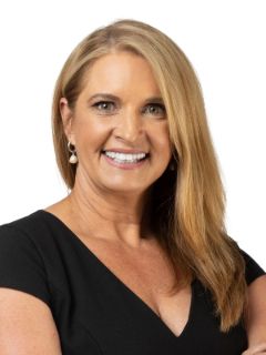 Michelle Peck - Real Estate Agent