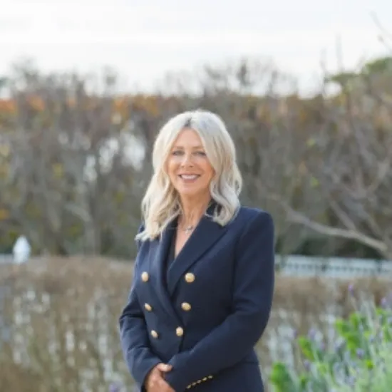 Michelle  Skoglund - Real Estate Agent at Aqua Real Estate - Mount Eliza