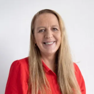 Michelle Michell - Real Estate Agent