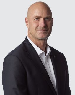 Mitchel Ross - Real Estate Agent