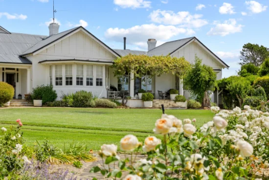 594 Dog Trap Road, Yass, NSW 2582