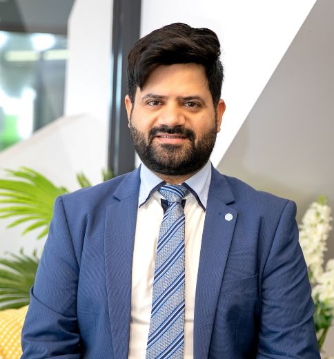Mohit Malik - Real Estate Agent at One Group Realty - EPPING