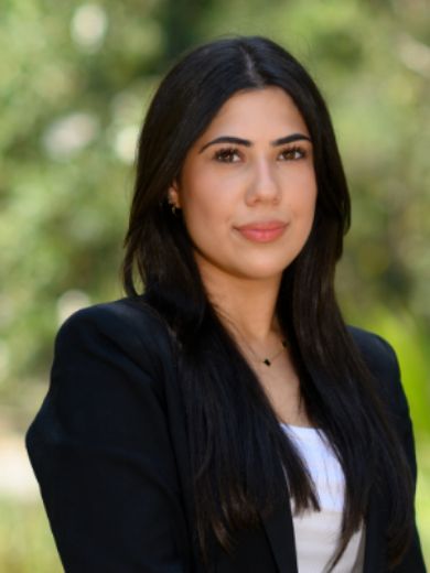 Mona Ghanbari - Real Estate Agent at Ray White United Group