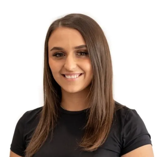 Monique Ristoska - Real Estate Agent at Raine & Horne - Sunbury