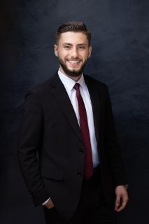 Ronald Naeem - Real Estate Agent