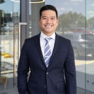Hoang Nam Ngo - Real Estate Agent