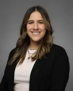 Natalia Gomez - Real Estate Agent