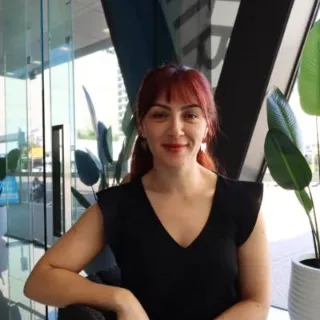 Natalia Duarte - Real Estate Agent