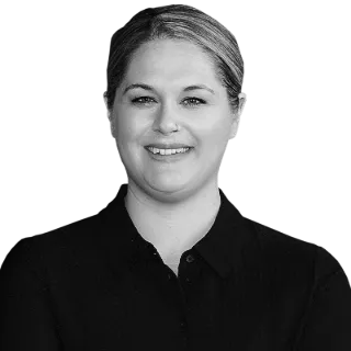 Natalie McLarty - Real Estate Agent