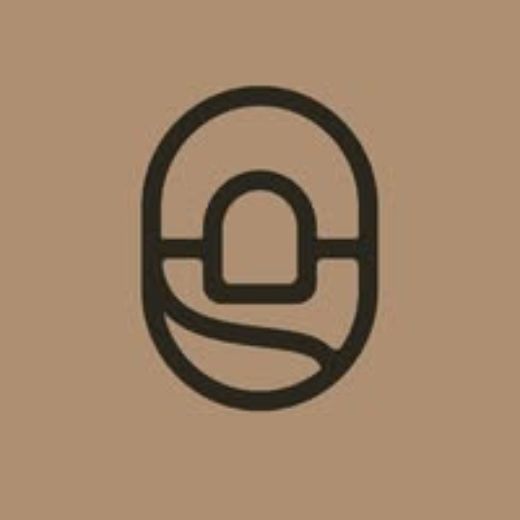 Rental Department - Real Estate Agent at Natural Real Estate