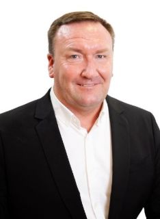 Neil Blunt - Real Estate Agent