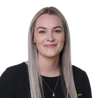 Niahn Palmer - Real Estate Agent