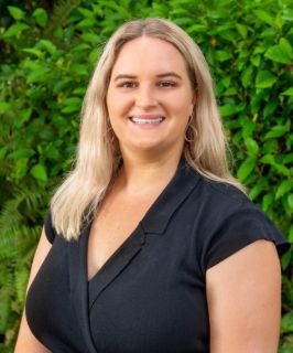 Nicki  Samson - Real Estate Agent