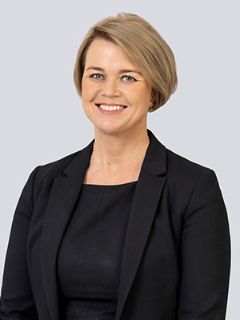 Nicky Cunningham - Real Estate Agent