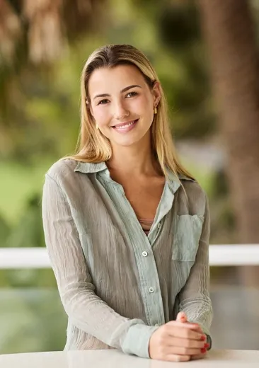 Nicola Hofmeyr - Real Estate Agent at Clarke & Humel Property - Manly