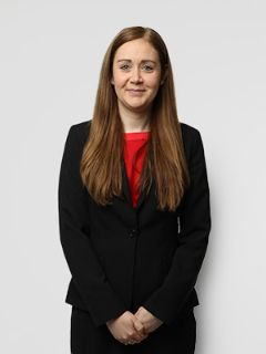 Nicole Morris - Real Estate Agent