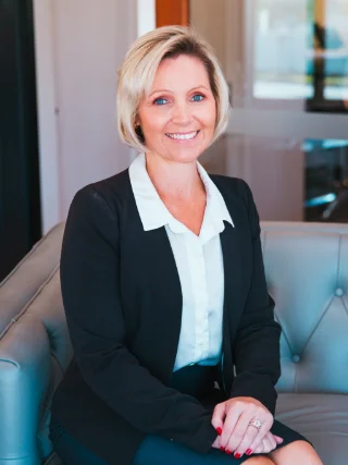 Nicole Ryle - Real Estate Agent