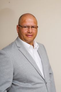 Nik Roantree - Real Estate Agent