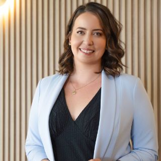 Nikki Patroni - Real Estate Agent