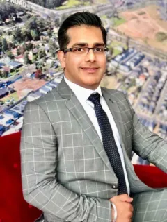 Nitin Ahuja - Real Estate Agent