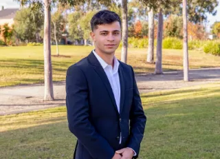 Noah Kaddour - Real Estate Agent